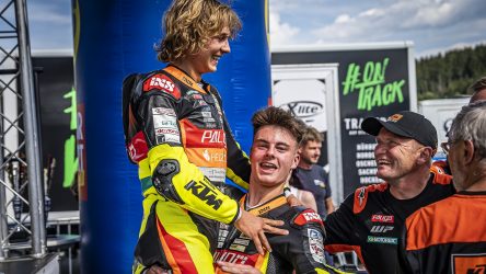 IDM SSP 300: KTM feiert mit Dreifachpodium Premiere
