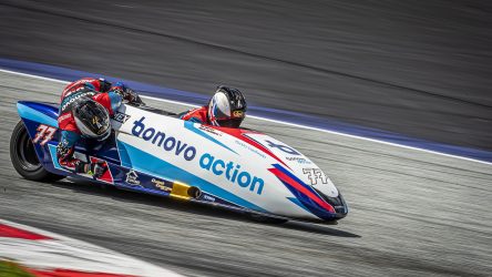 IDM Sidecar: Reeves von Pole, Sattler mit neuem Motor