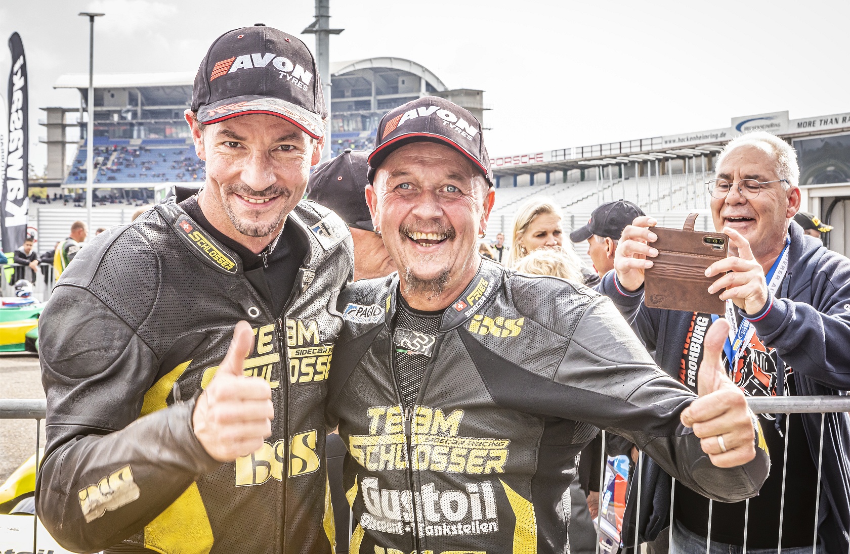 IDM Sidecars: Schlosser/Fries siegen nach Aufholjagd