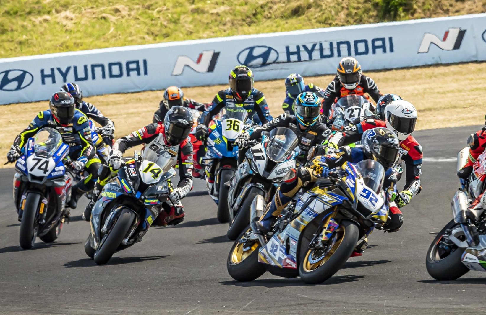 IDM SBK: Hertrampf lässt zwei Yamaha-Fahrer rocken