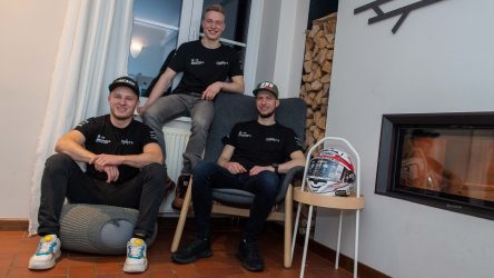 IDM SBK: GERT56 in Rot, Blau und Gelb gerüstet