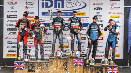 WM/IDM Sidecar: Fans feiern Doppelsieg von Birchall