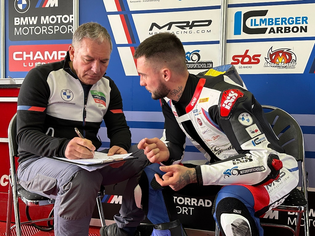 IDM SBK: Teamchef Daemen lobt Rückkehrer Mikhalchik