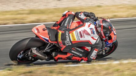 IDM SBK: Fröde zum Saisonauftakt in der Pole Position