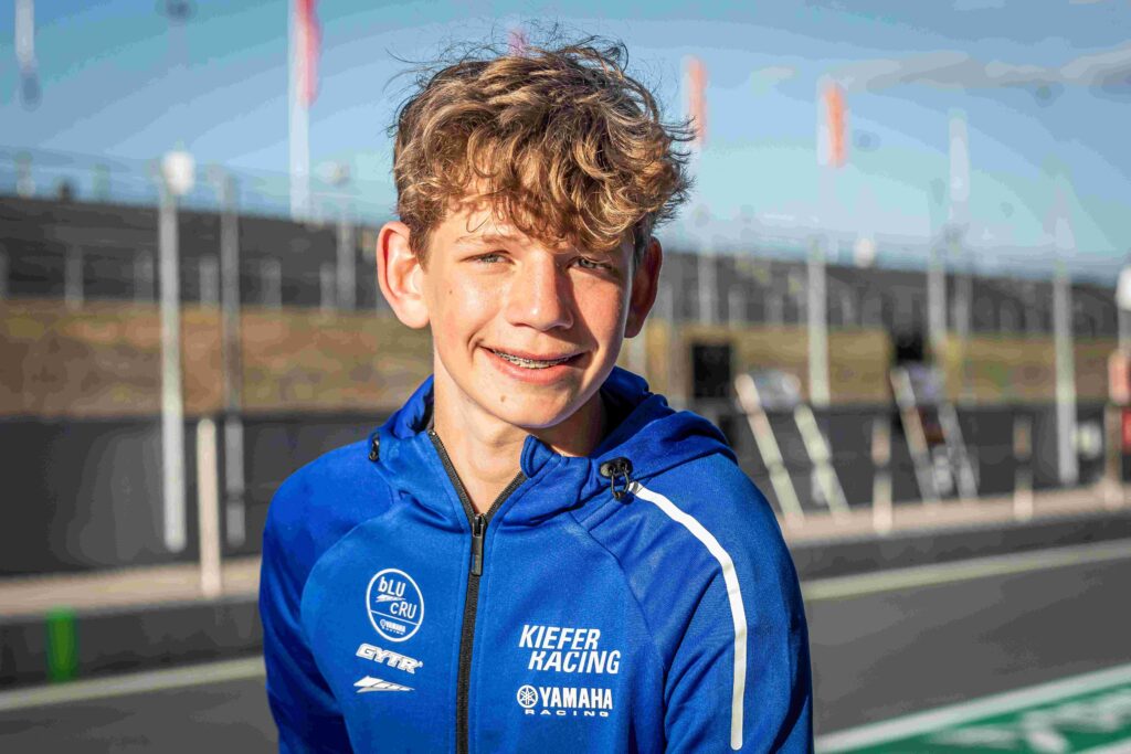 Mitja Borgelt bei seinem Debüt in der Internationalen Deutschen Motorradmeisterschaft.