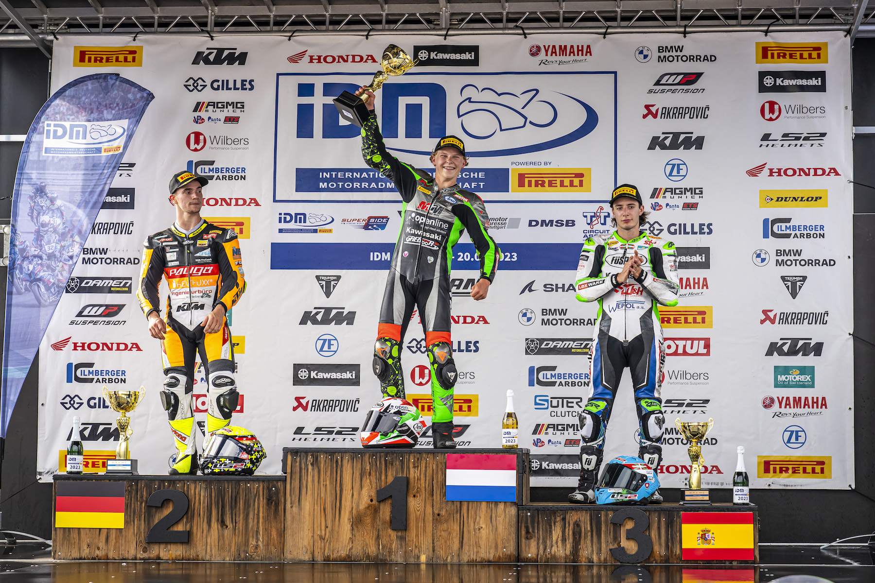 IDM SSP 300: Perfektes Timing führt Veneman zum Sieg