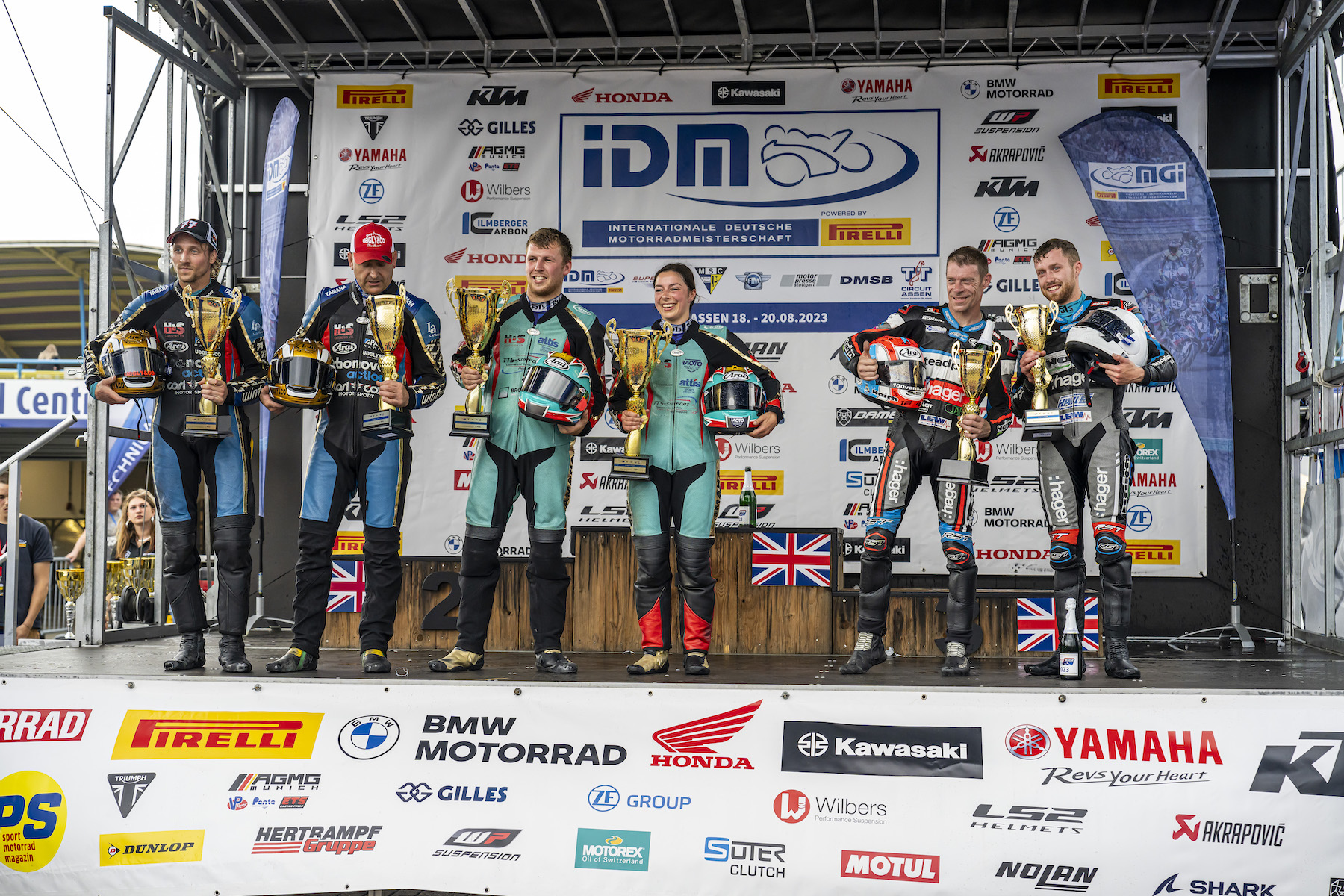 FIM/IDM Sidecar: Ellis/Clement bleiben auf Titelkurs