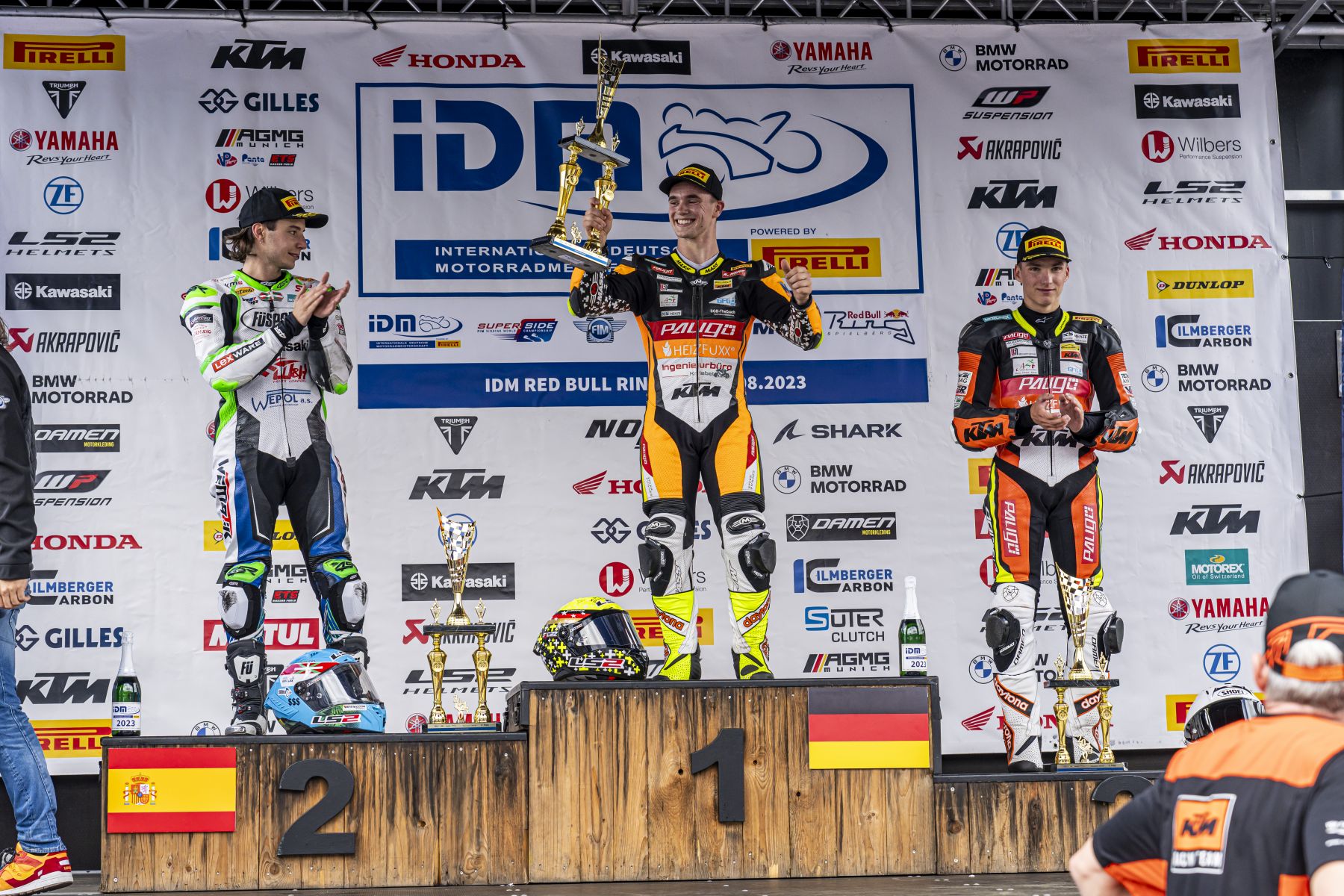 IDM SSP 300: Siegesfreude bei Dirk Geiger und KTM