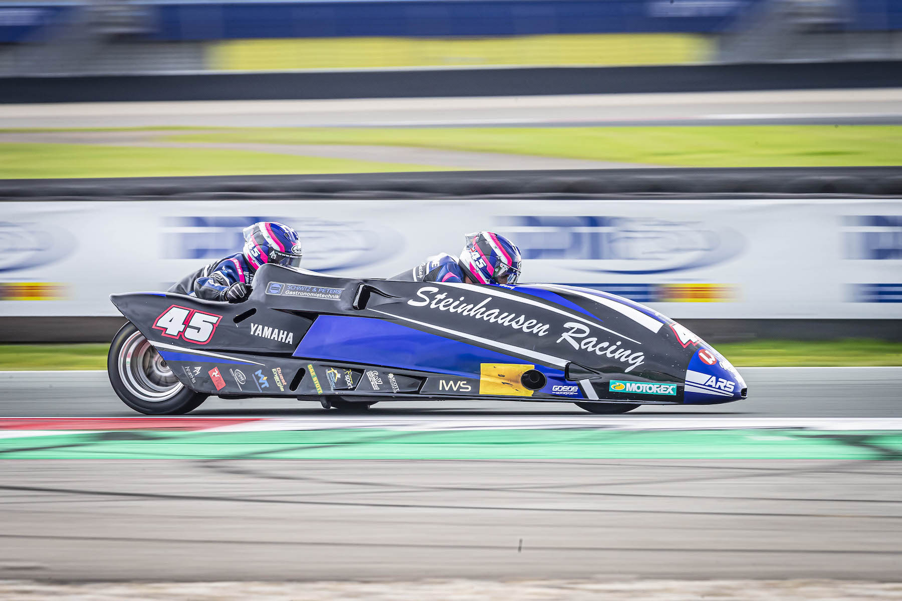 FIM/IDM Sidecar: Payne/Rousseau ungefährdet auf Pole
