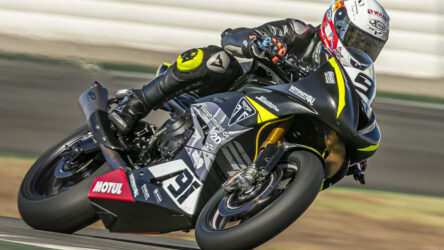 IDM SSP: Triumph greift mit neuem Rennteam an