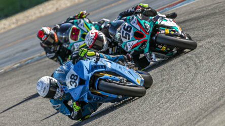 IDM SBK: Ingenieur Soomer tankt beim Schnee schippen Kraft