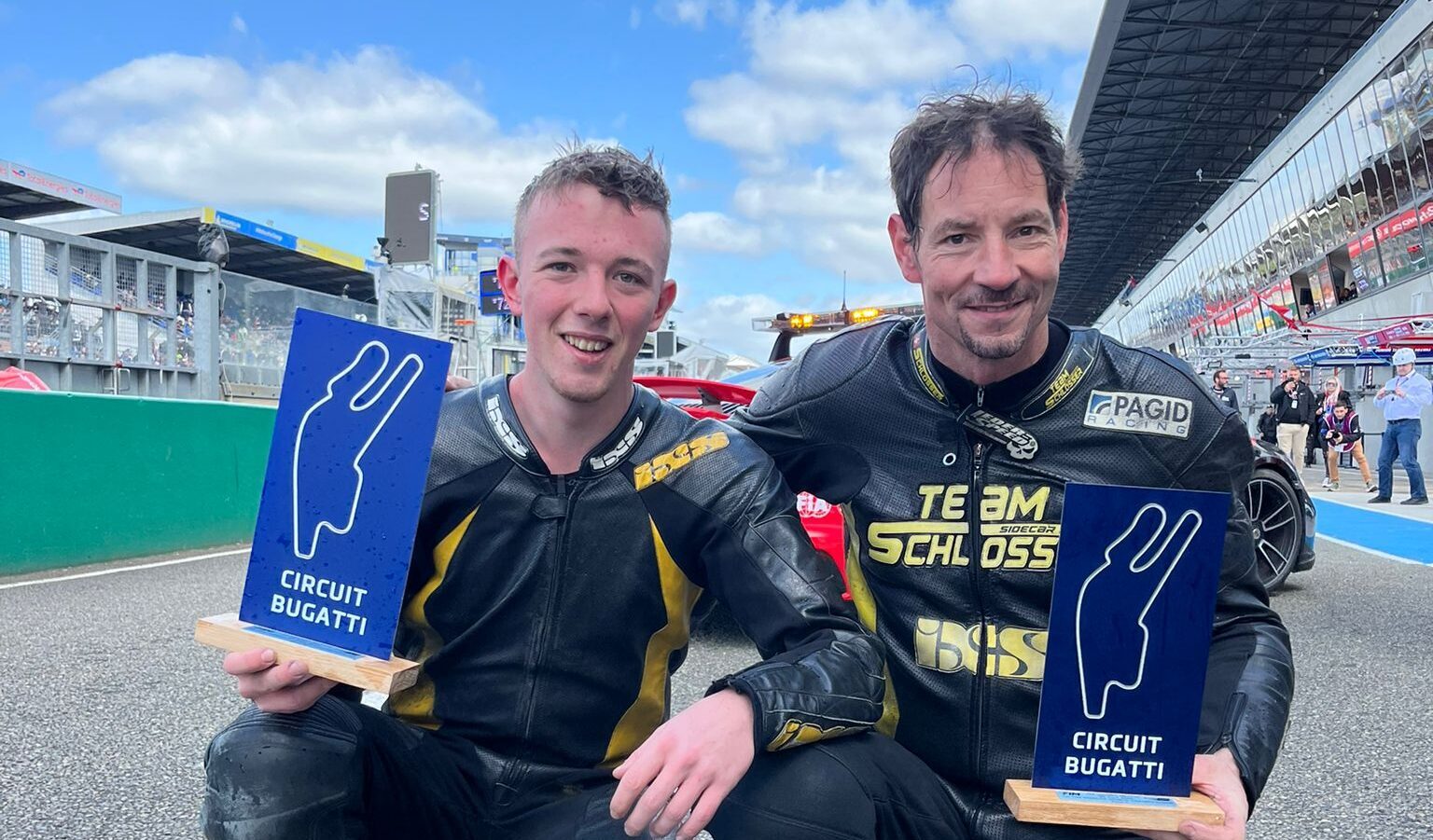 FIM Sidecar:  „Als Zuschauer hin, als WM-Führender zurück“