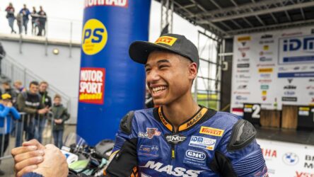 IDM SSP 300: Dylan Czarkowski gewinnt Chaos-Rennen