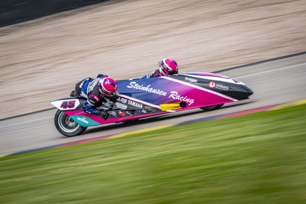 Harry Payne und Kevin Rousseau haben die Nase vorn in Q1