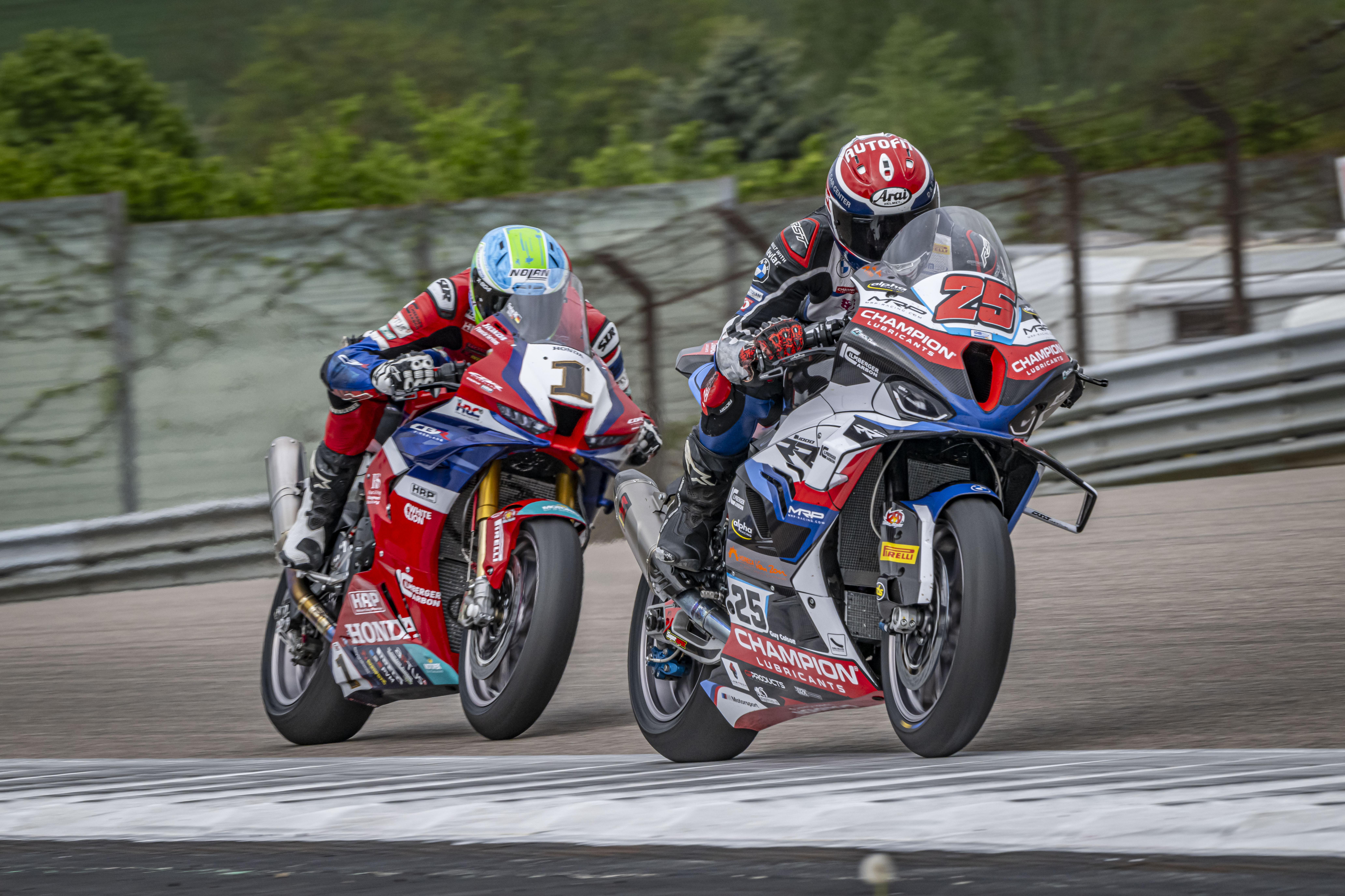 IDM SBK: Hauen und Stechen in der Superpole, „Pax“ siegt