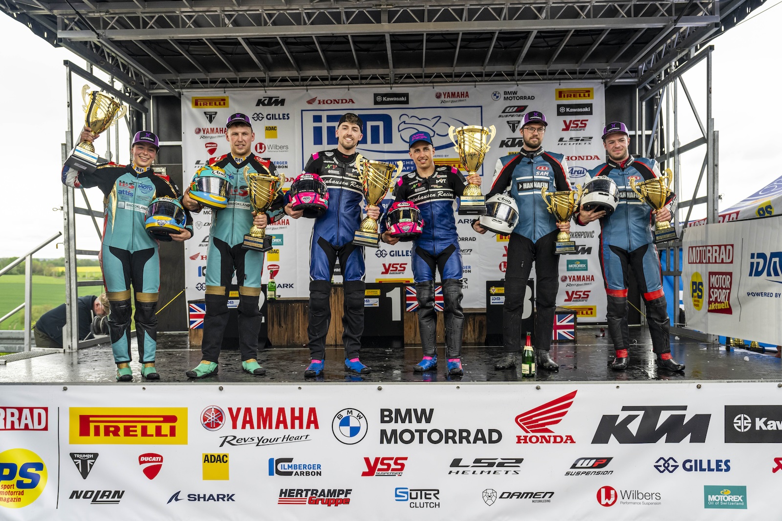 FIM/IDM Sidecar: Payne/Rousseau fliegen zum Doppelsieg