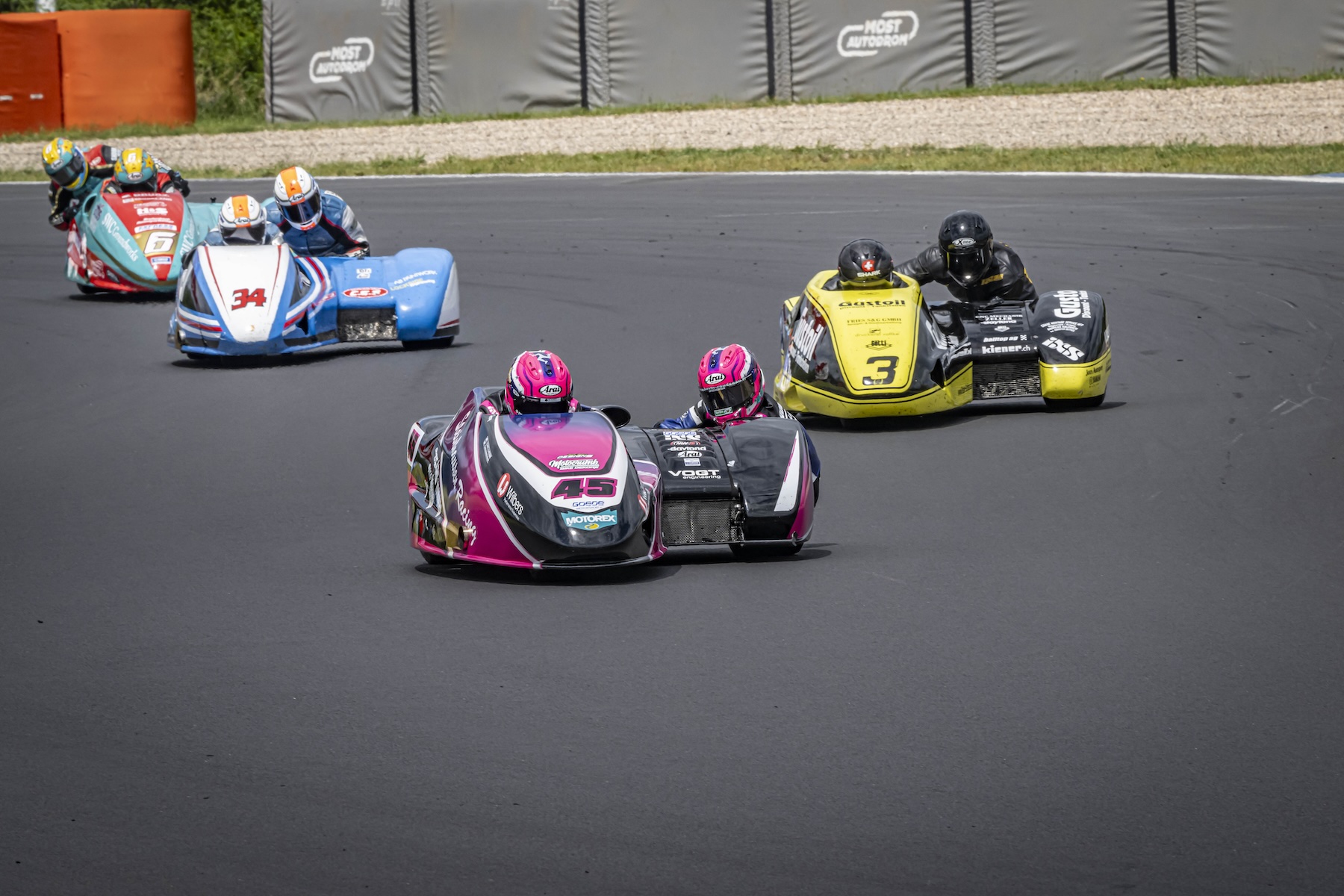 FIM/IDM Sidecar: Schlosser mit Kampfgeist zum Doppelsieg