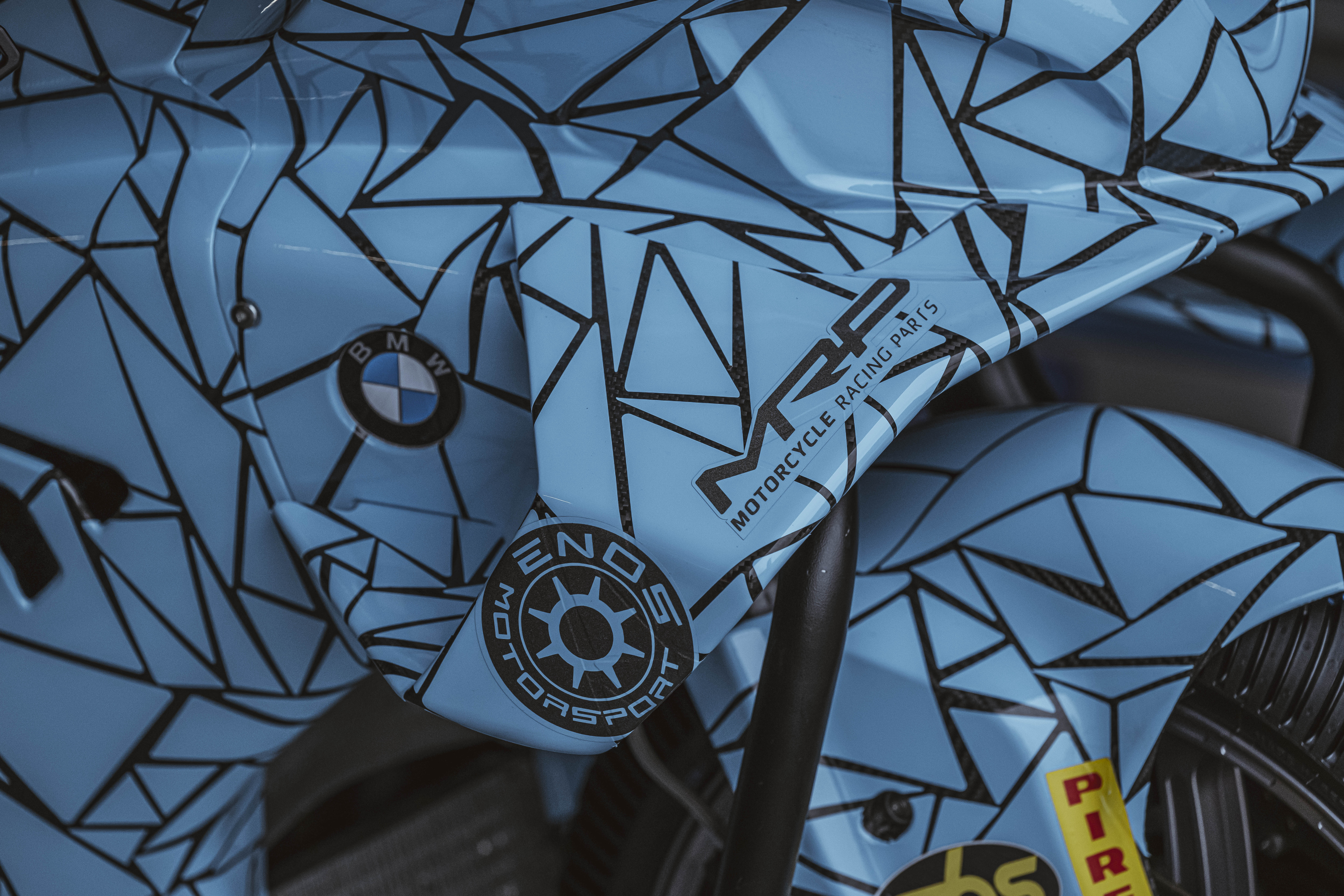 IDM SBK: Daemen greift bei Soomer und Mercado zu