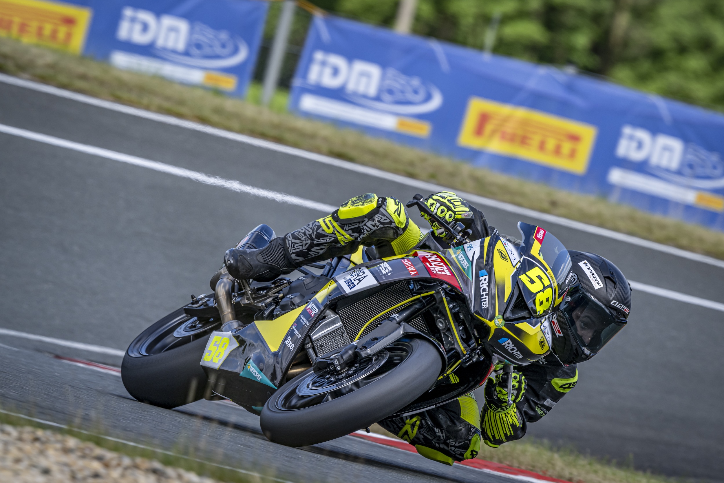 IDM SPB: Iglesias auf Pole, Svendsen zurückversetzt