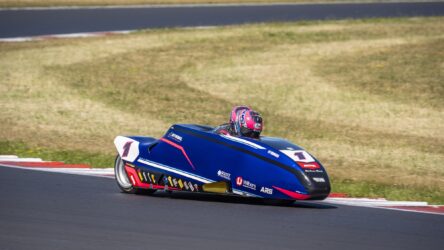 FIM Sidecar: Payne Schnellster, Göttlich gibt nach