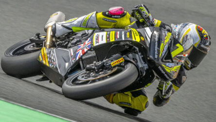 IDM SPB: Svendsen beißt eisern die Zähne zusammen