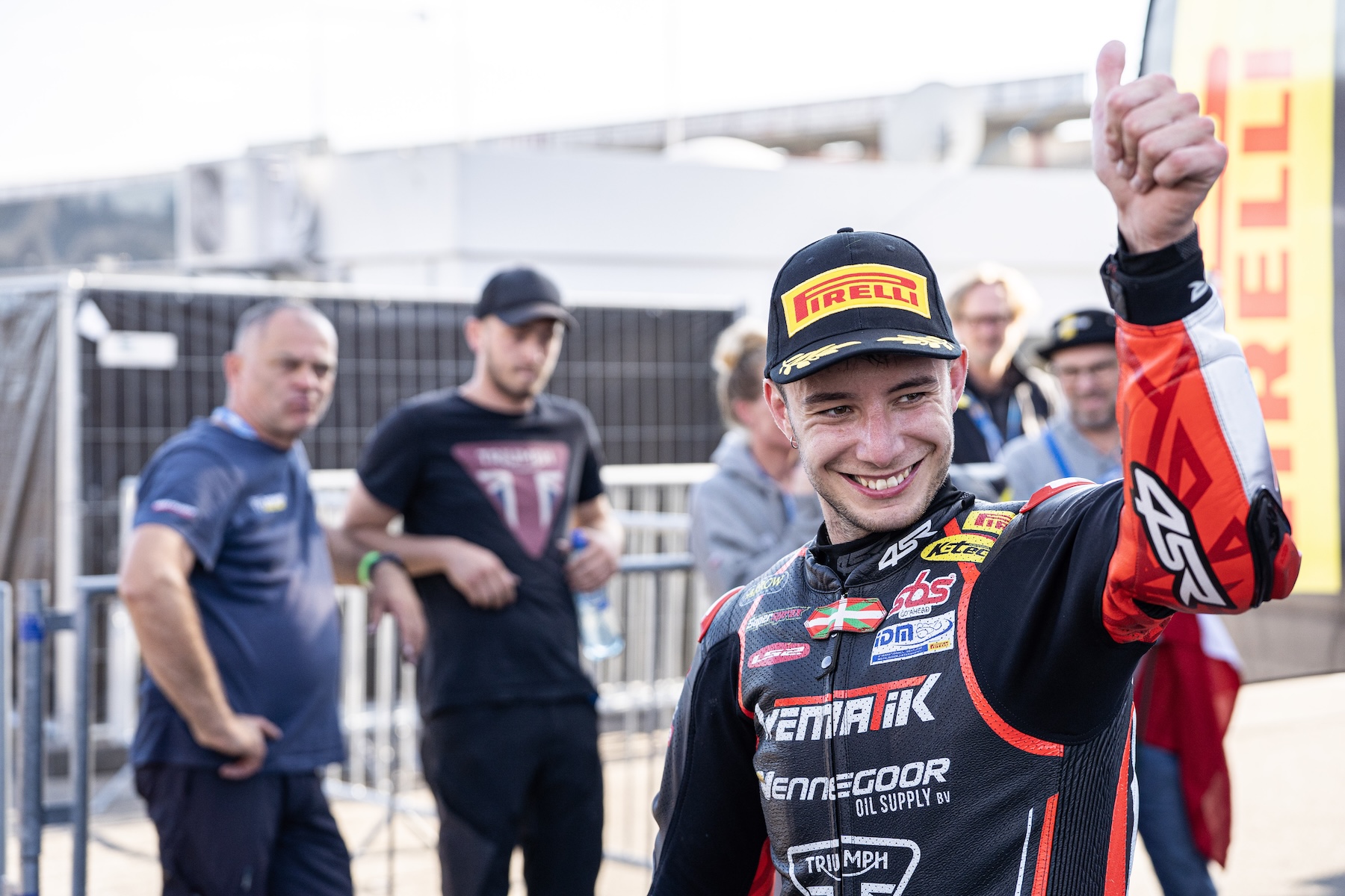 IDM SPB: Iglesias siegt, Titelentscheidung vertagt