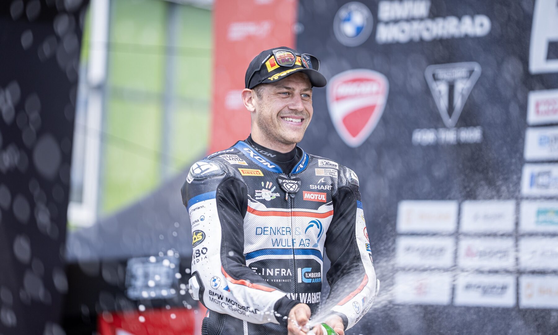 SBK: Premieren-Sieg für Rookie Schrötter