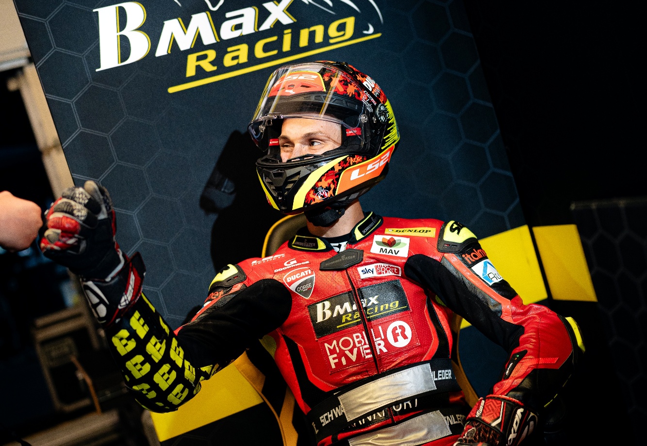 SBK: Tulovic rockt Italien – Sieg bei der Premiere