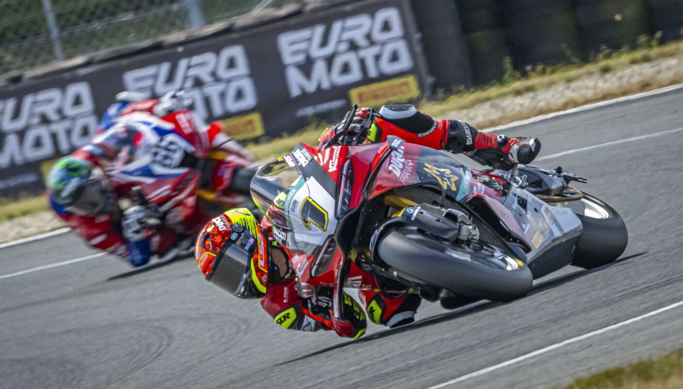 SBK: Tulovic setzt seine Siegesserie fort