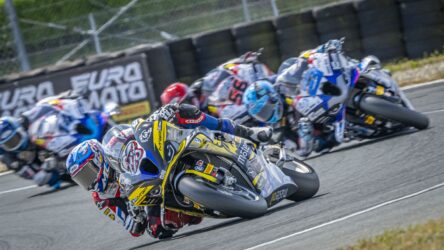 EURO MOTO v Assenu: Katedrála rychlosti volá